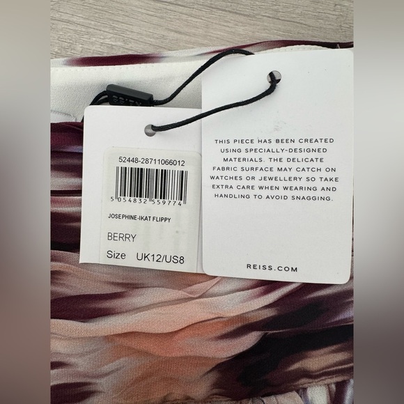 REISS Josephine ikat flippy berry mini skirt Chiffon Party Summer NWT Size 8 - Picture 8 of 8